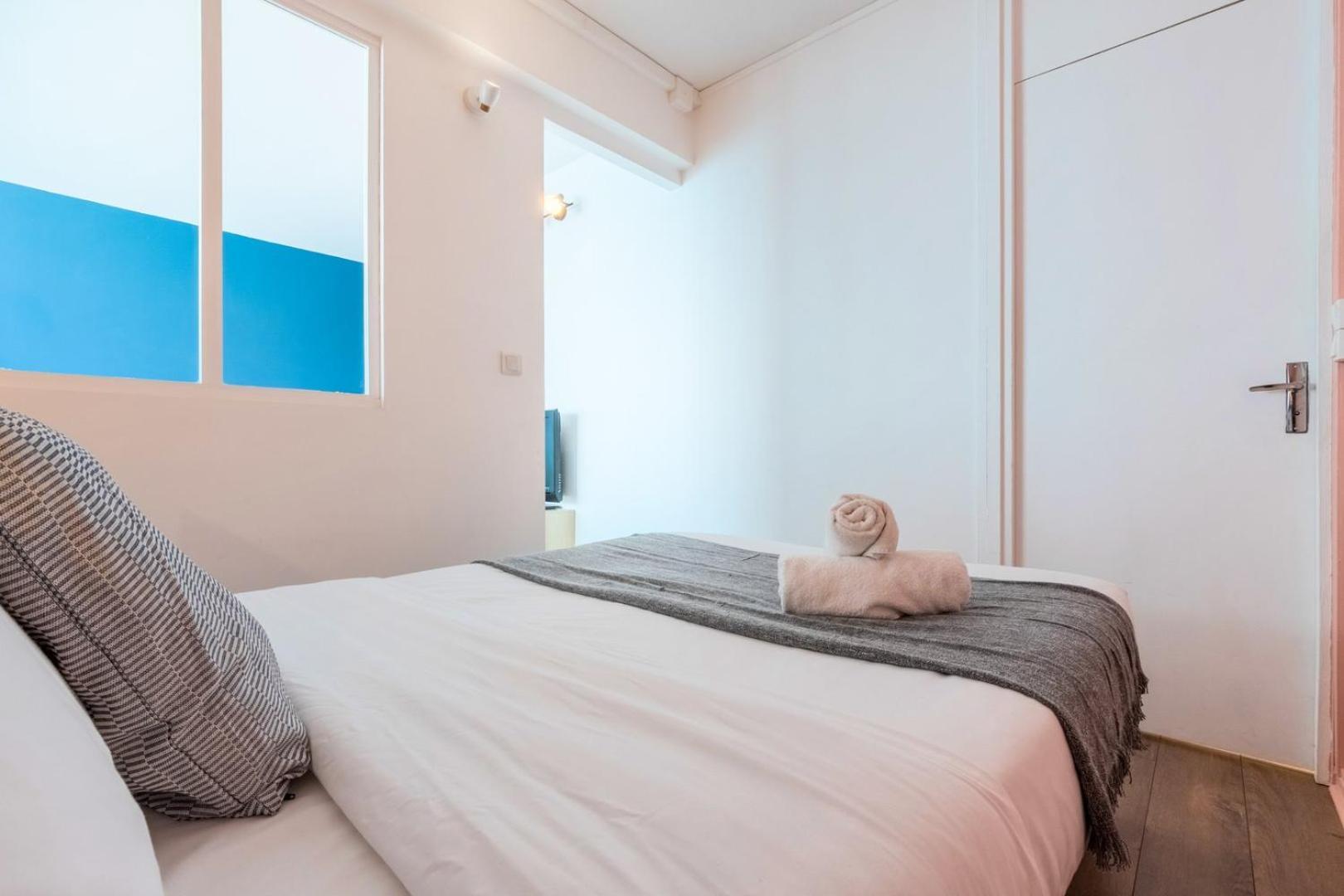 Stmaur Equipped With Elevator Appartement